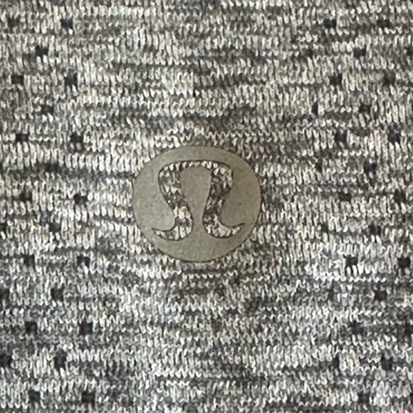 Lululemon | Swiftly Relaxed Long-Sleeve Shirt Hip Length, Size 12 - Picture 7 of 10